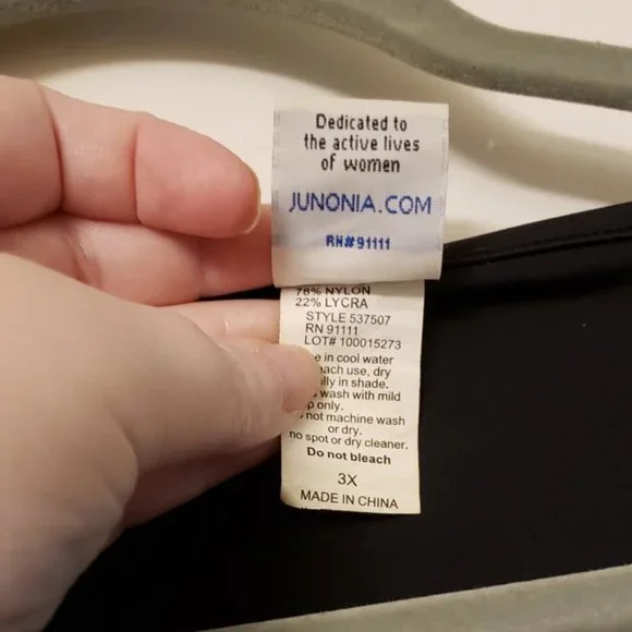 Black and red long sleeve full zip rash guard. - Picture 3 of 3